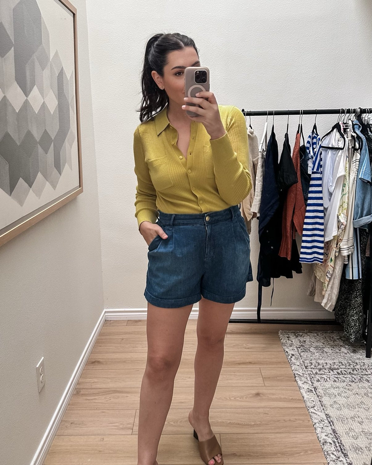 Pleated short in drapey denim
