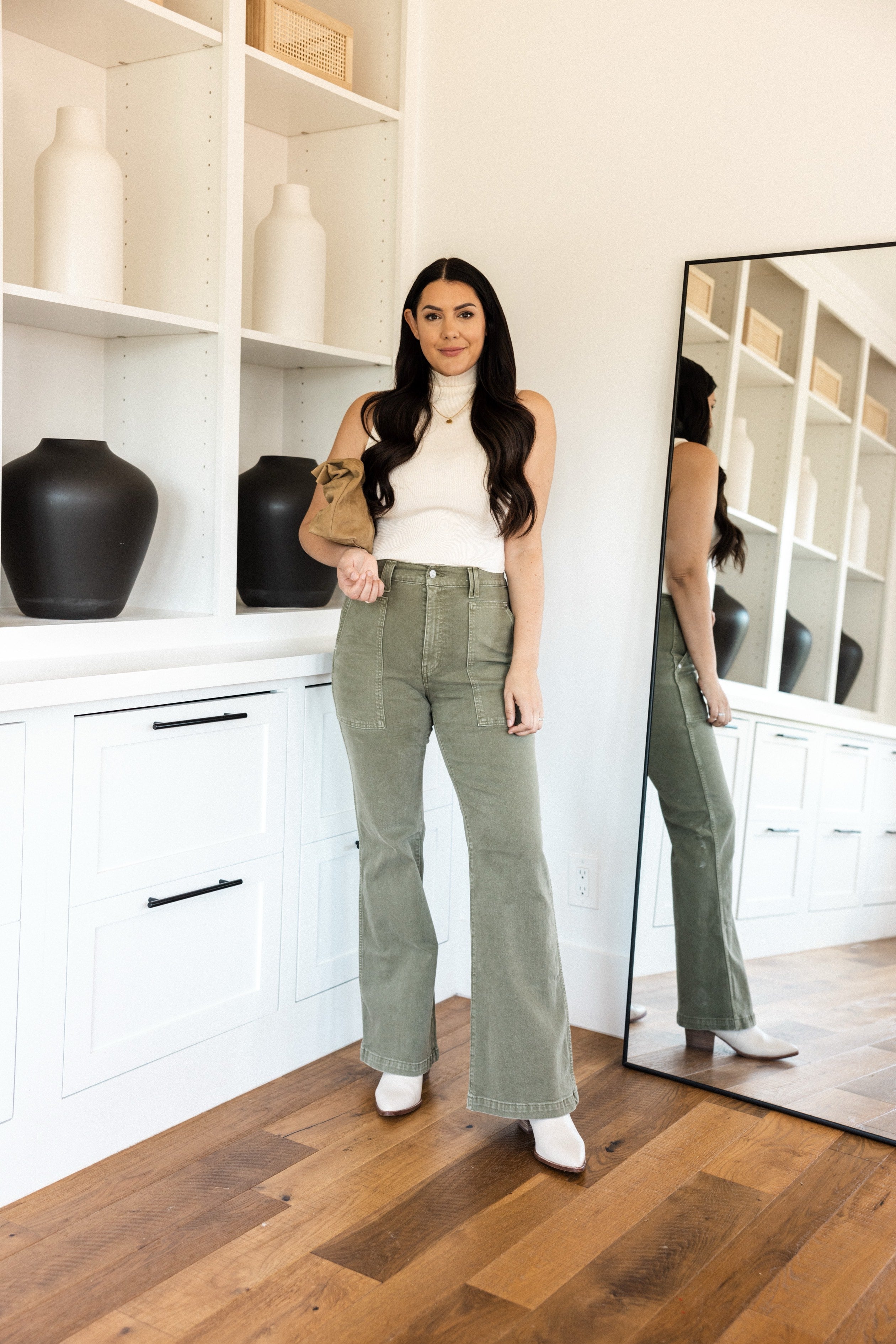 Rib Sleeveless Funnel Neck Top