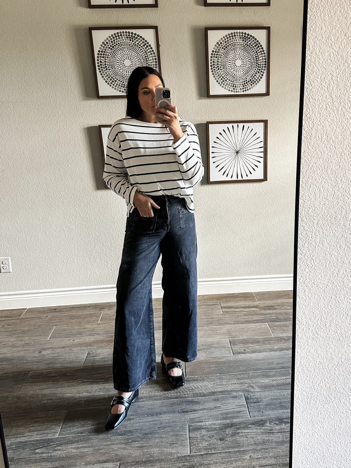 High-Waisted Baggy Wide-Leg Trouser Jeans