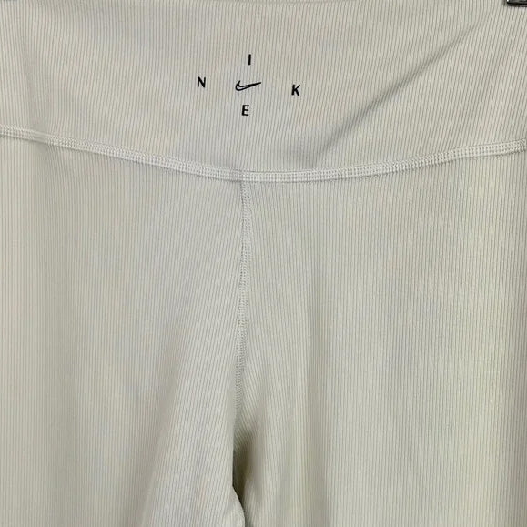 Nike Training Dri-FIT One Luxe 7/8 ribbed leggings