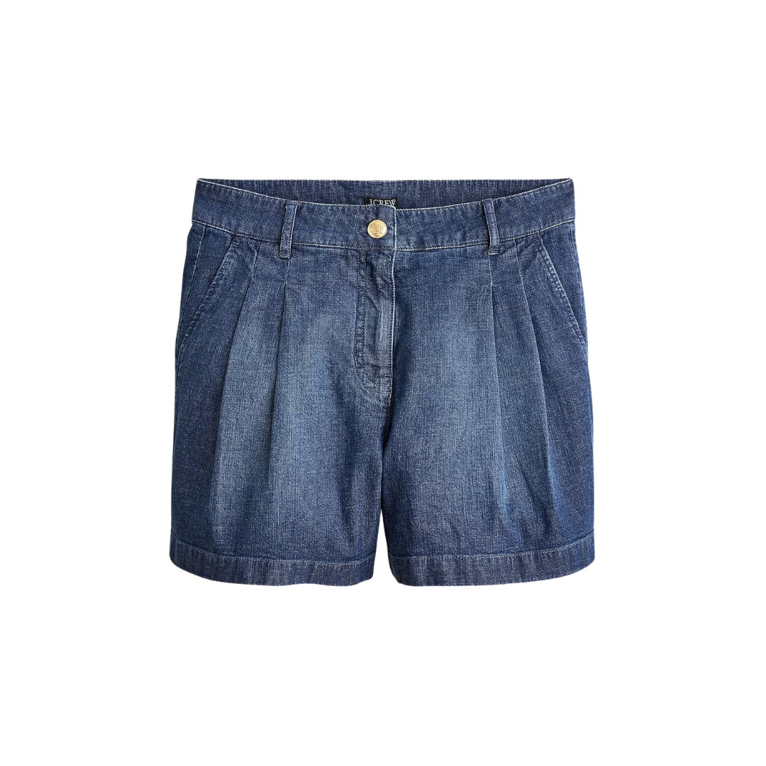 Pleated short in drapey denim