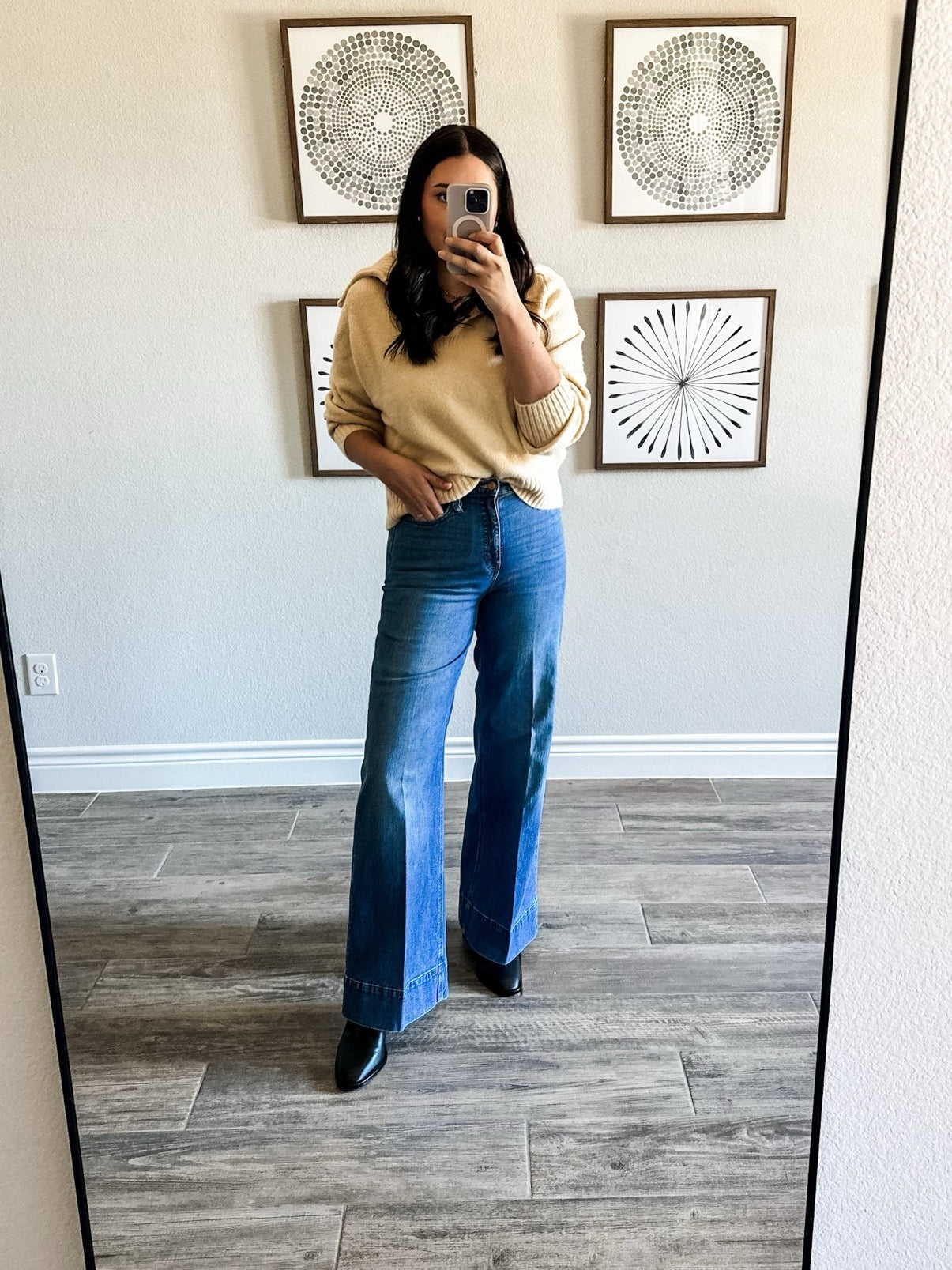 Johnny-collar sweater with ribbed trim