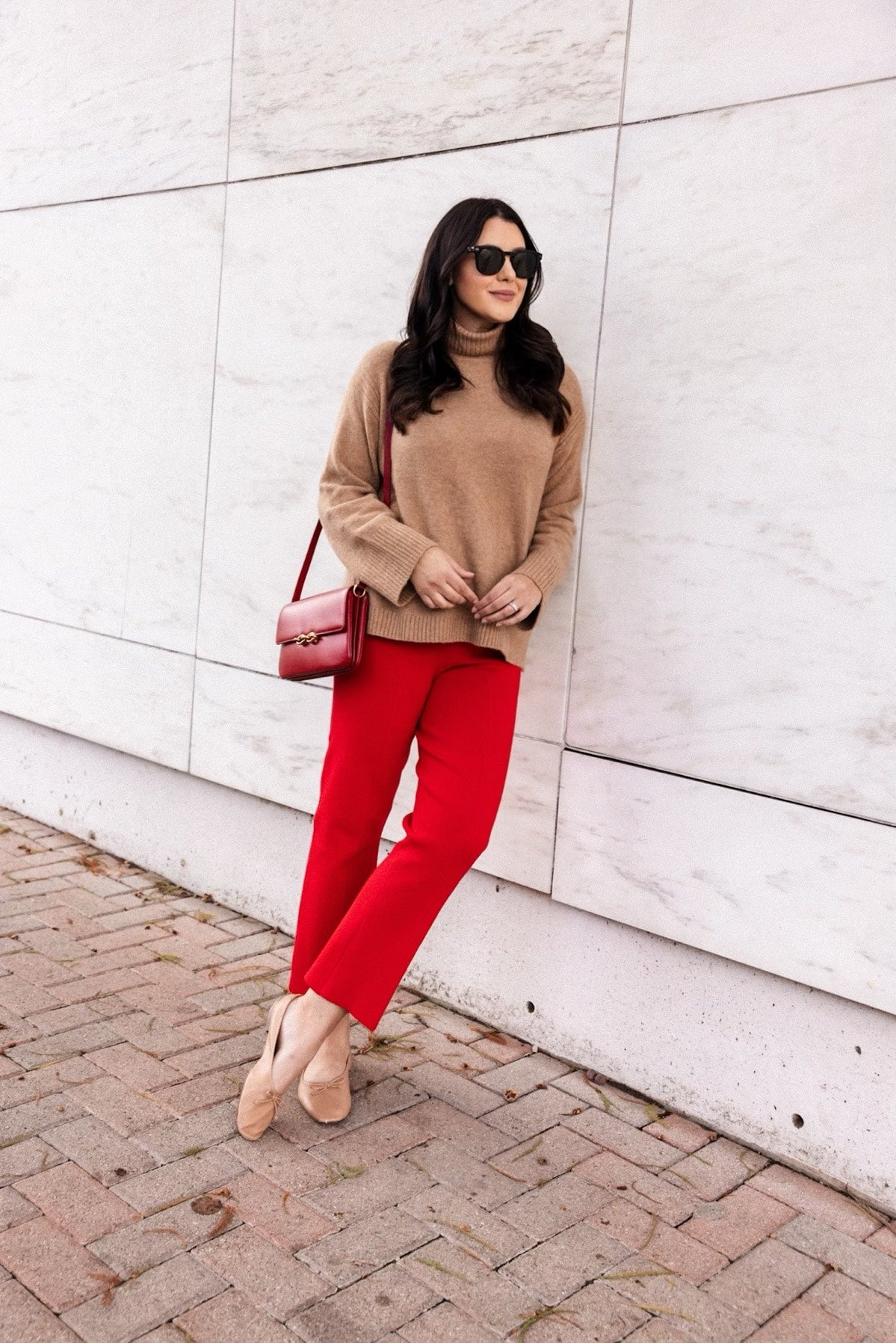 Delaney Kickout Sweater Pant