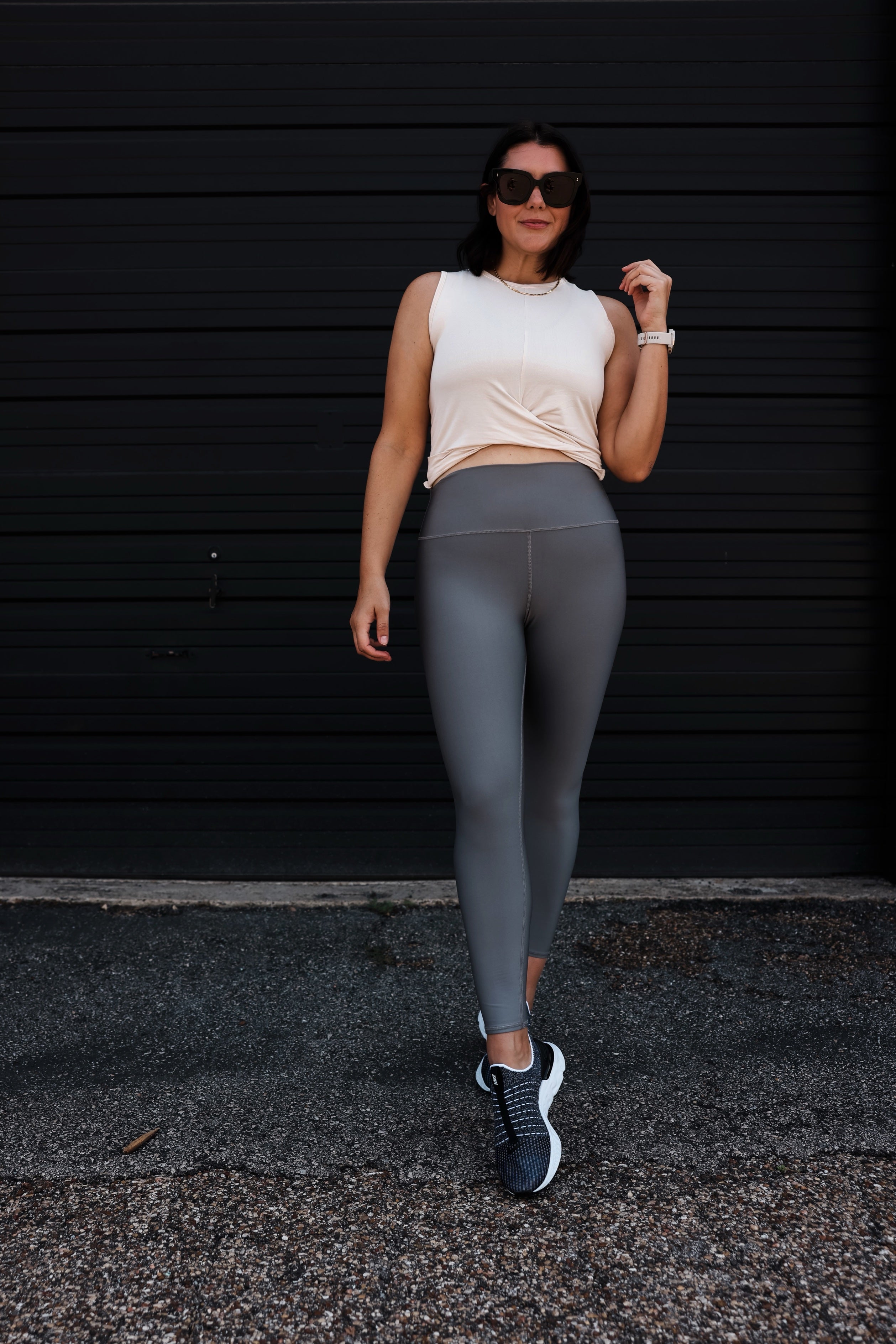 High Waist Airlift 7/8 Legging in Anthracite
