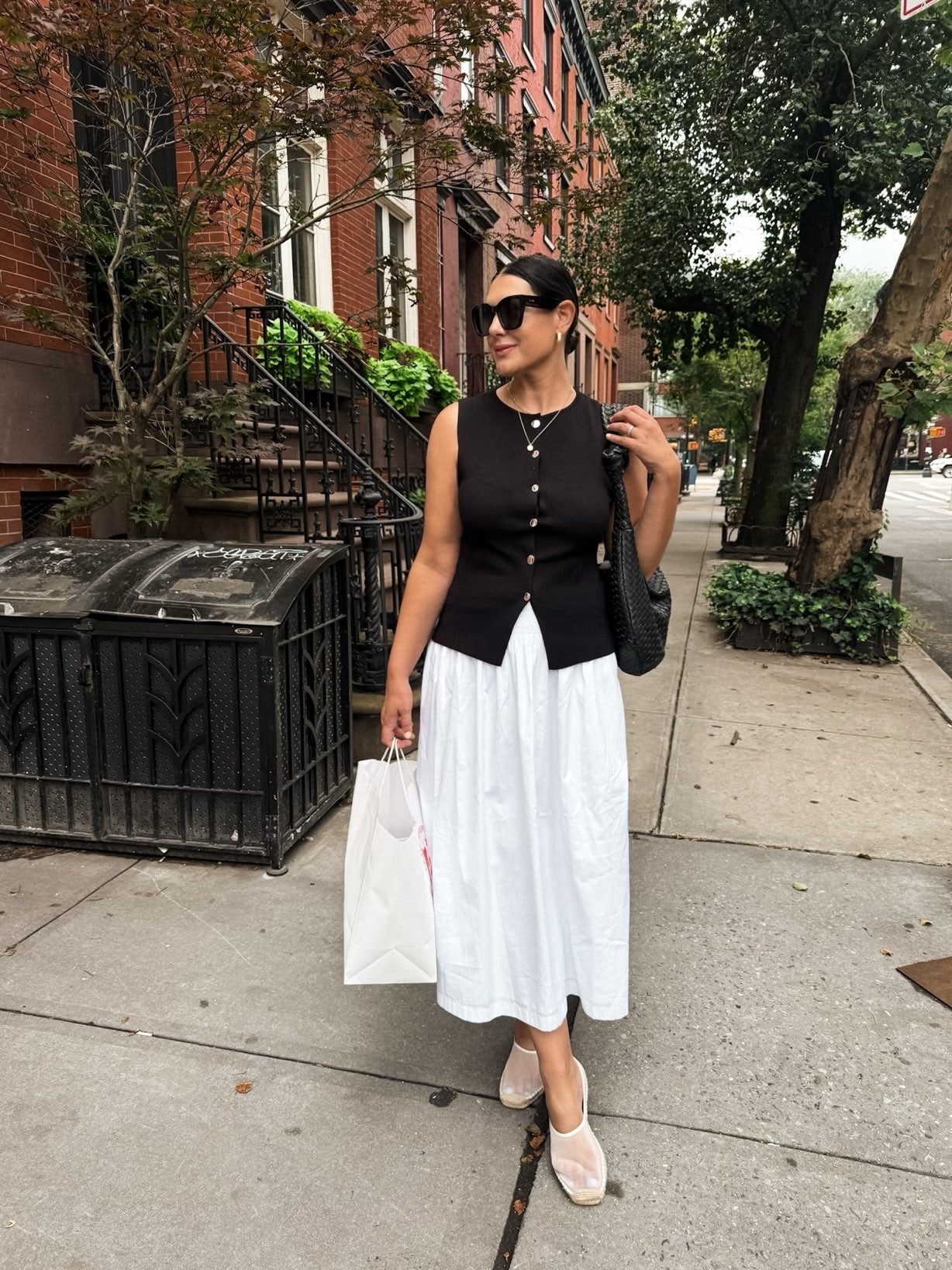 Italian Leather Handwoven Slouchy Shoulder Bag in Black