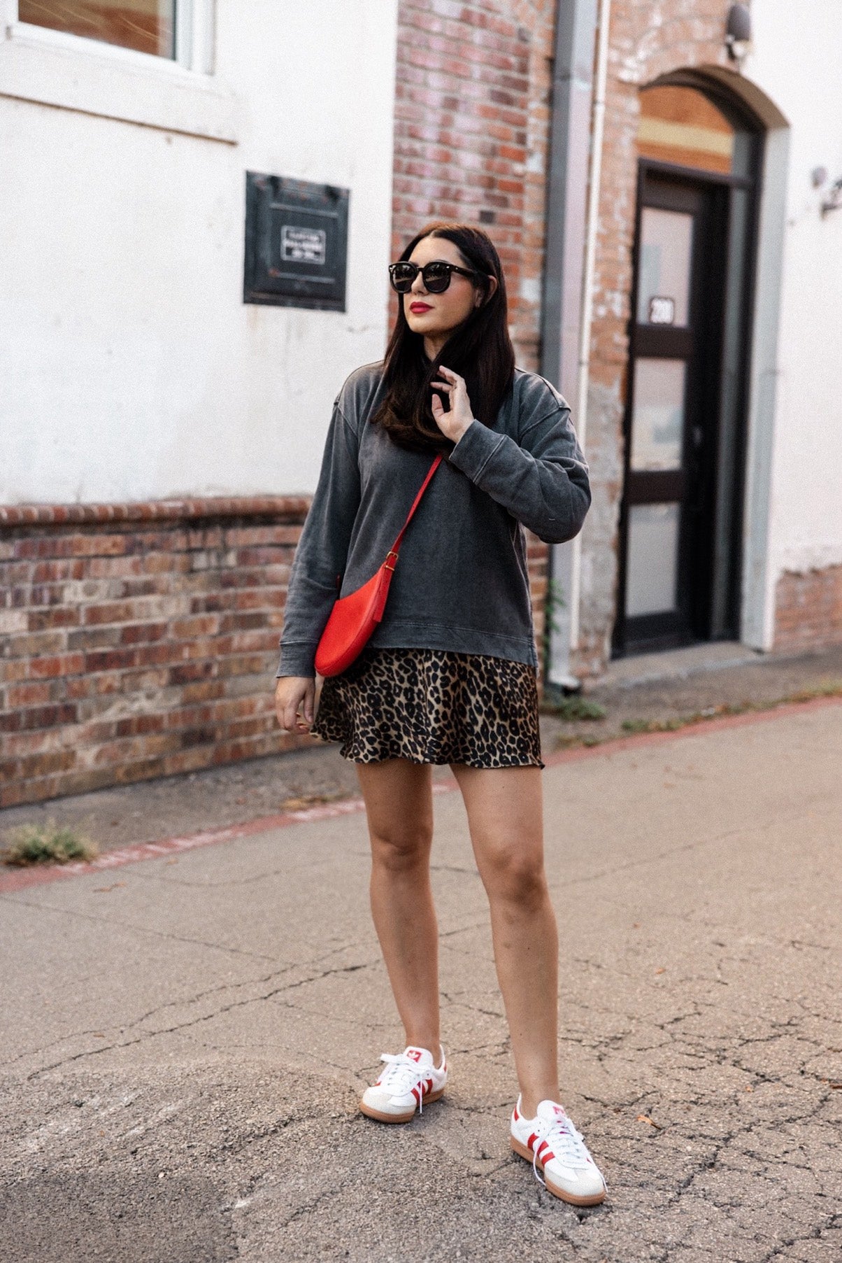 Frankie Sweatshirt in Vintage Wash