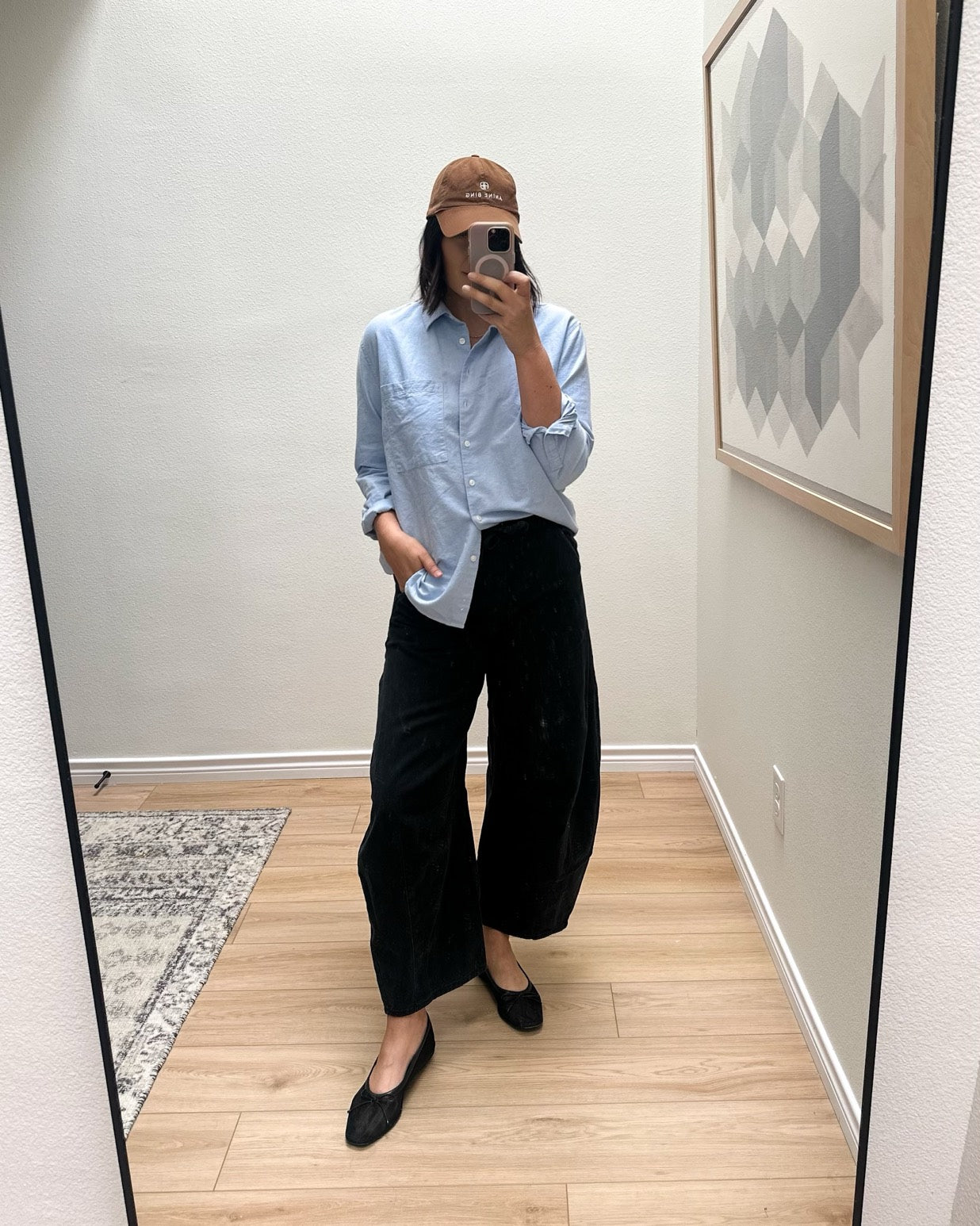 Mid Rise UltraSoft Easy Horseshoe Jeans